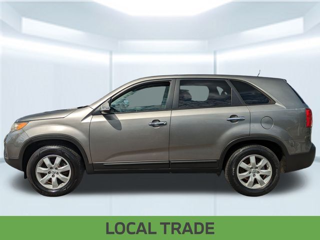 2012 Kia Sorento LX photo 2