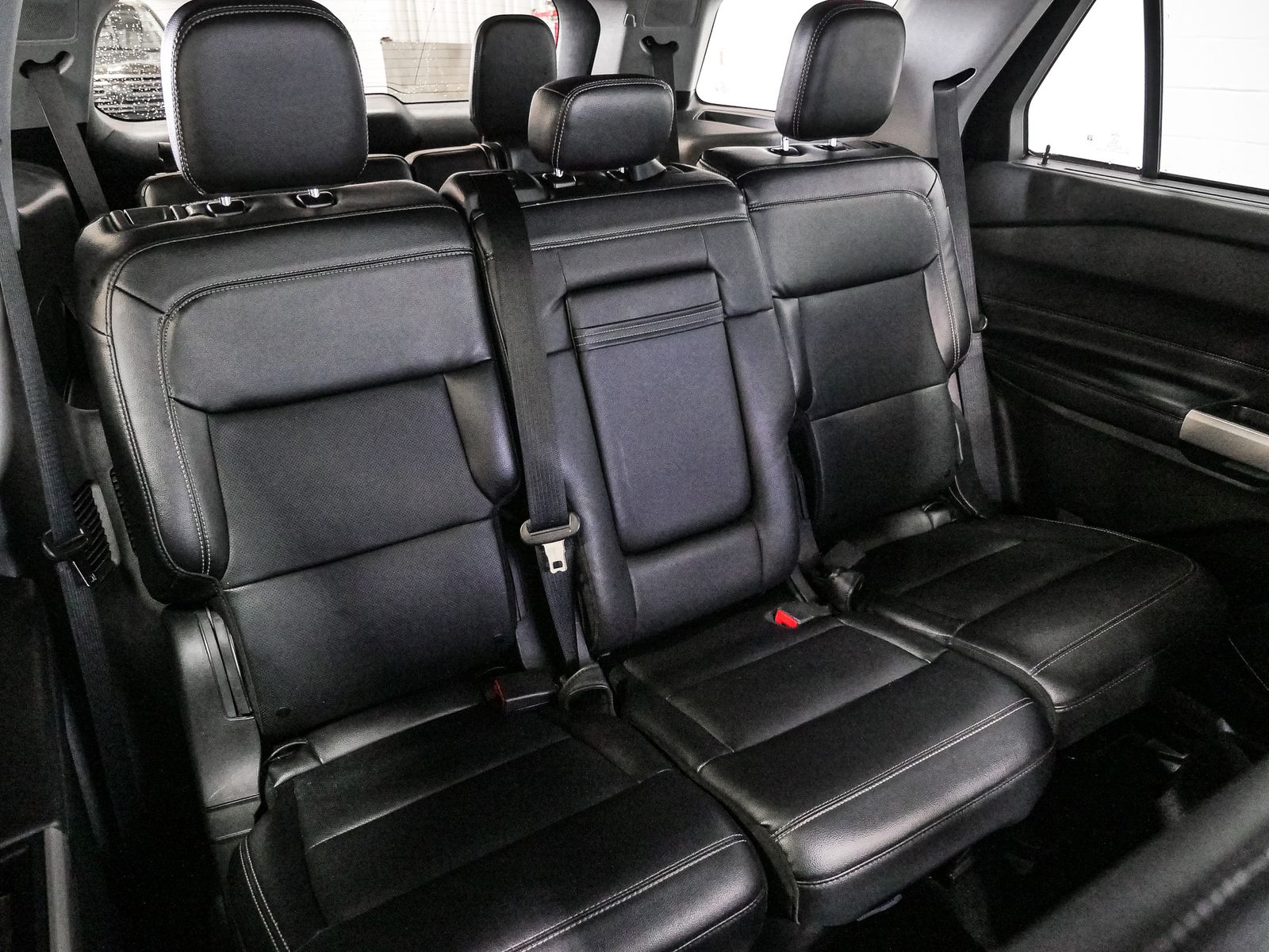 2023 Ford Explorer Limited photo 20