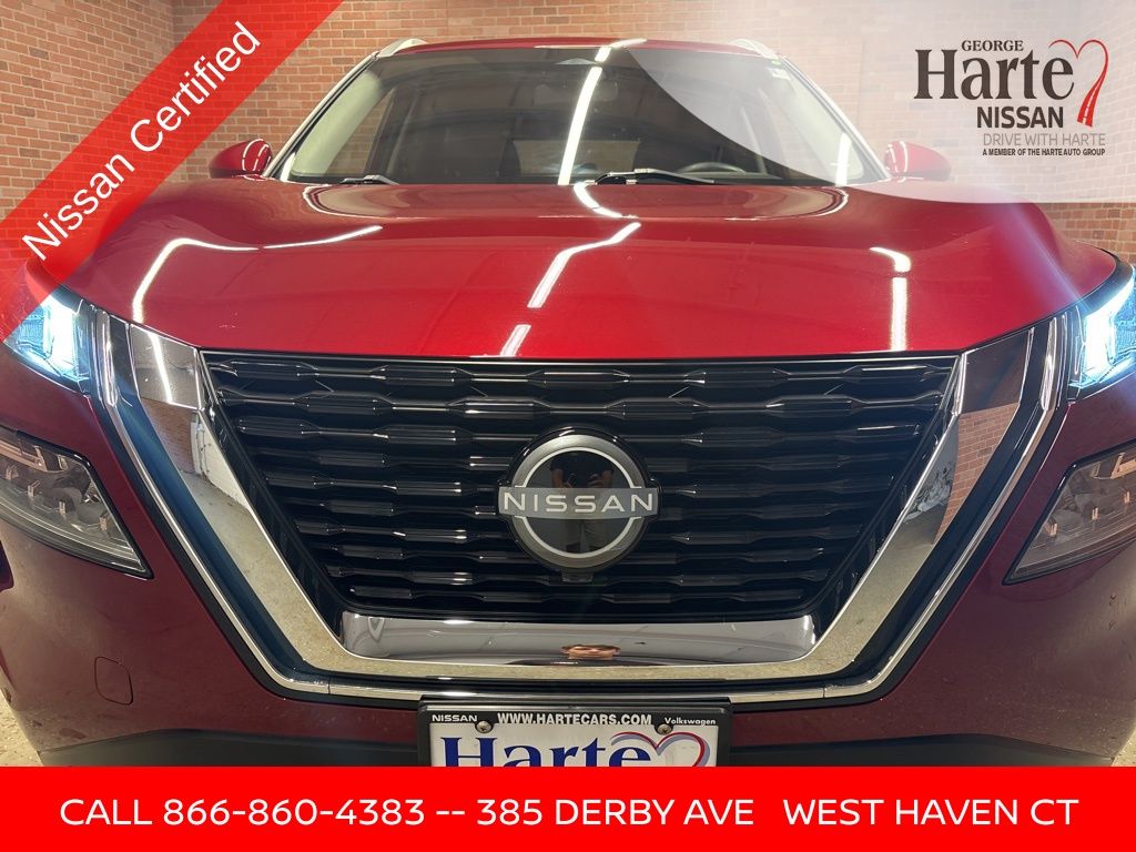 2022 Nissan Rogue SV photo 26