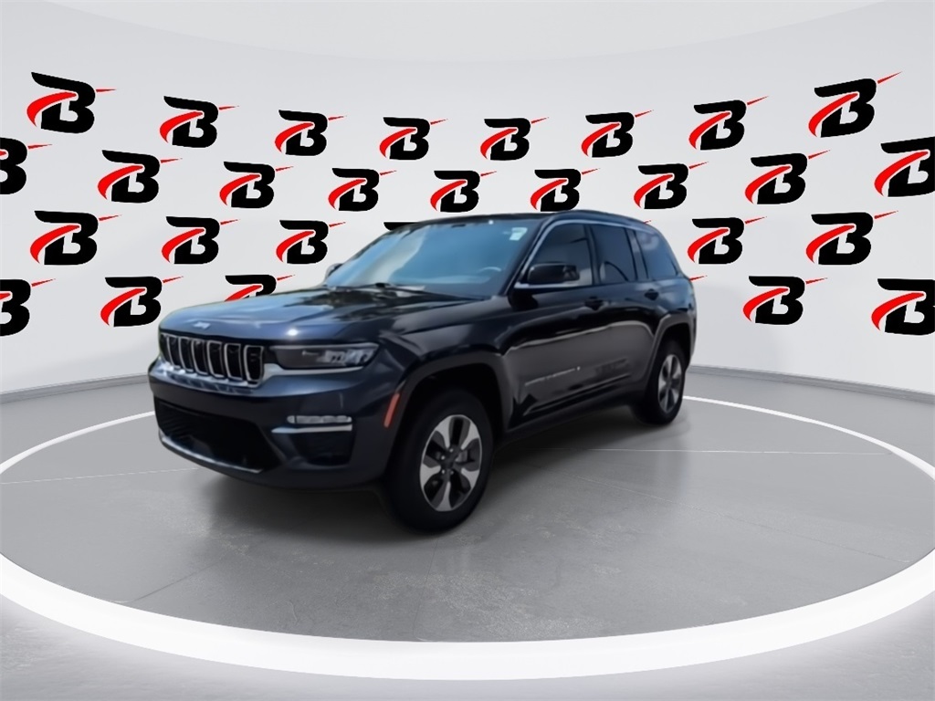 2024 Jeep Cherokee Limited 4xe photo 3