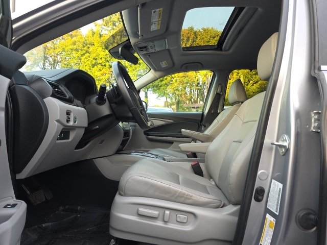 2022 Honda Pilot Special Edition photo 4