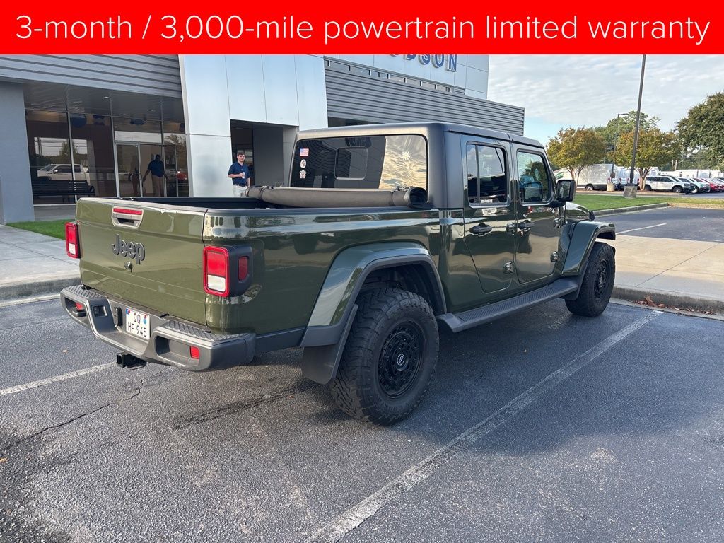 2022 Jeep Gladiator Sport photo 2