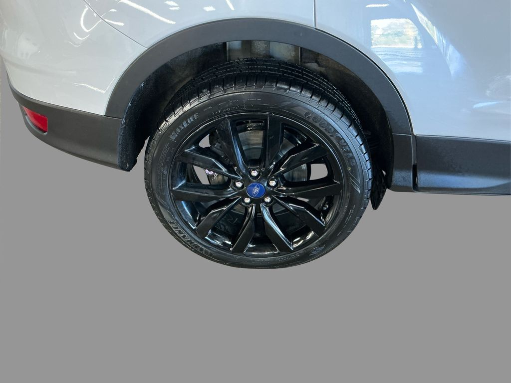 2018 Ford Escape SE photo 14