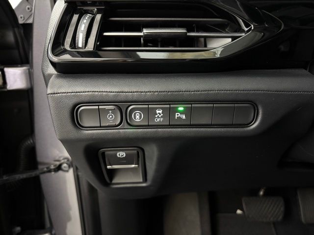 2022 Acura MDX Technology SH-AWD photo 25