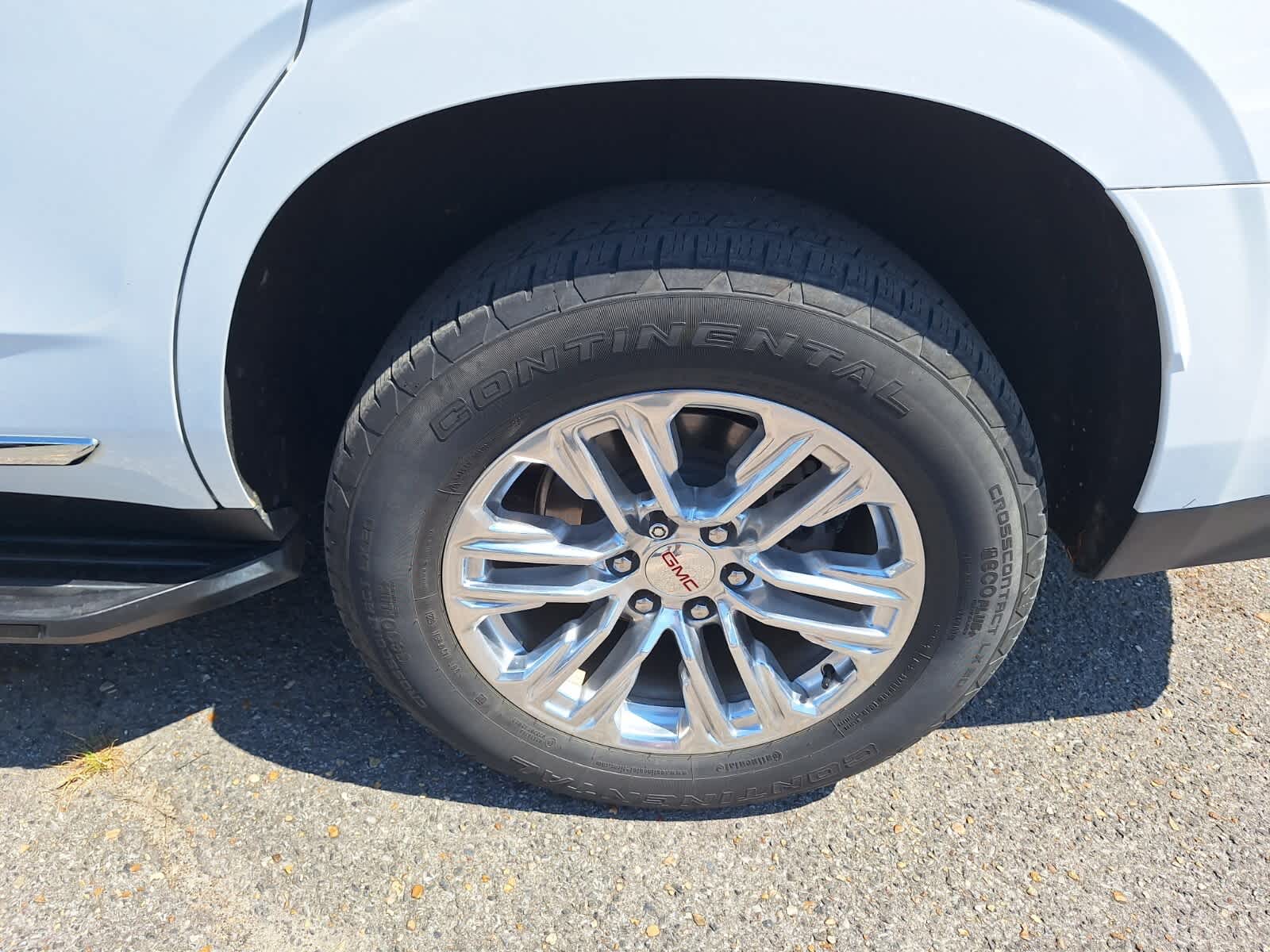 2022 Gmc Yukon SLT photo 22
