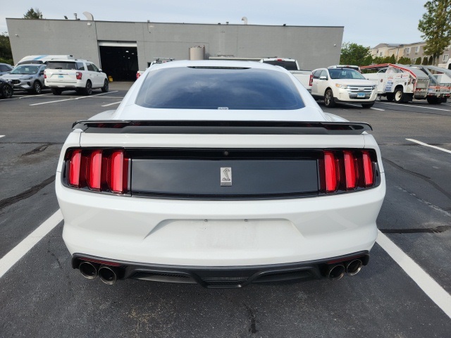 2016 Ford Mustang Shelby GT350 photo 4