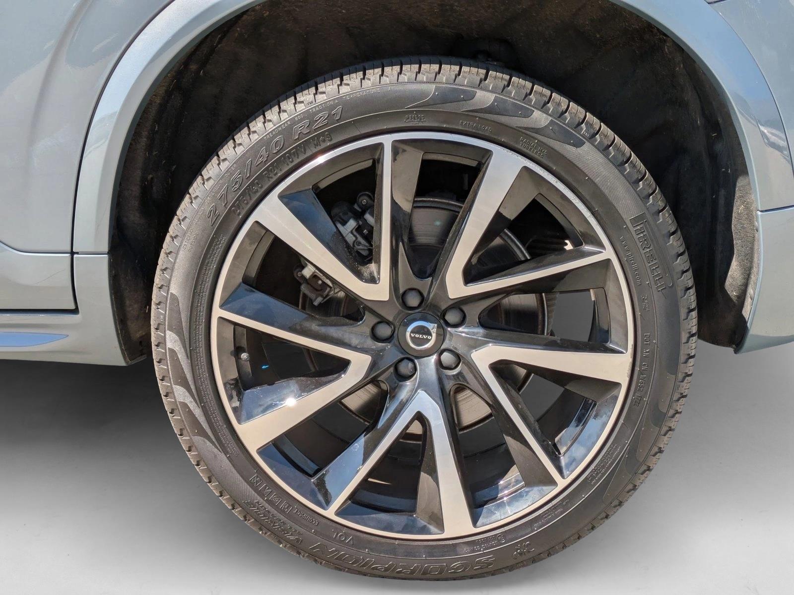 2023 Volvo XC90 Recharge T8 Ultimate photo 9