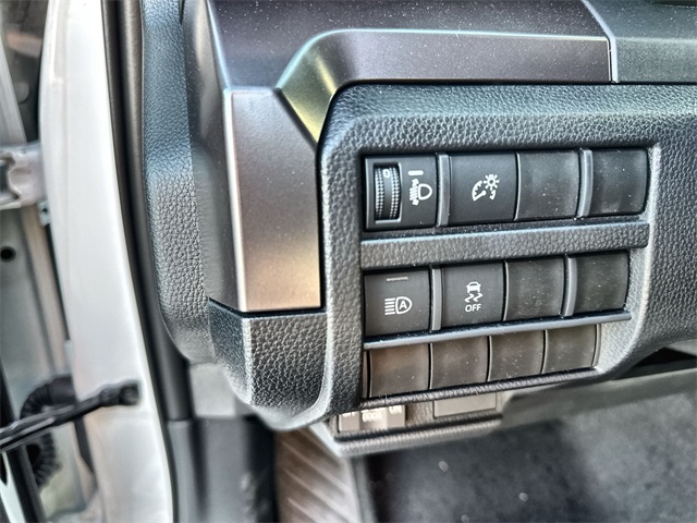 2025 Toyota Tacoma SR5 Double Cab photo 11