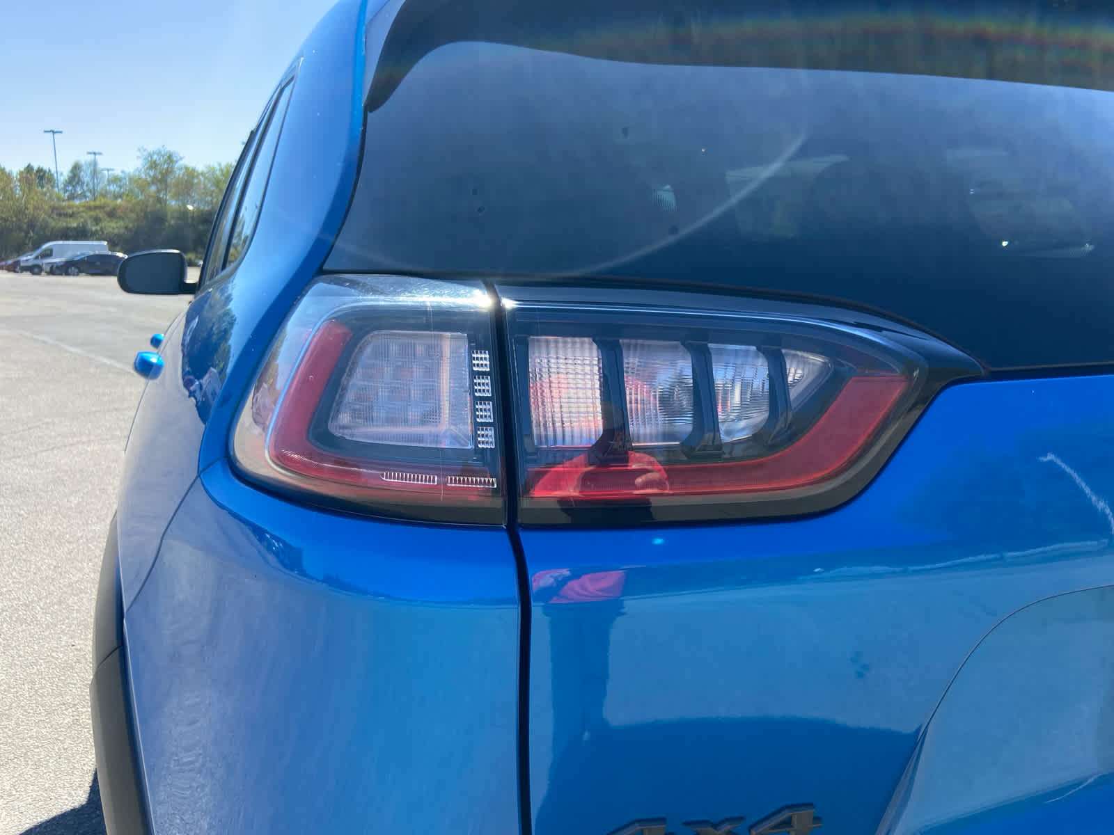 2021 Jeep Cherokee Trailhawk photo 4