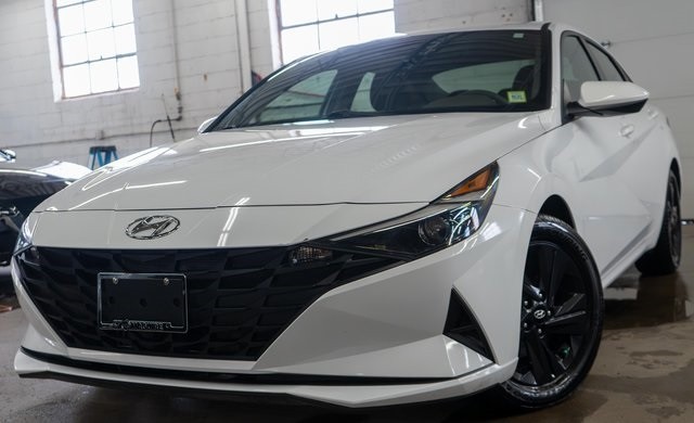 2021 Hyundai Elantra Blue