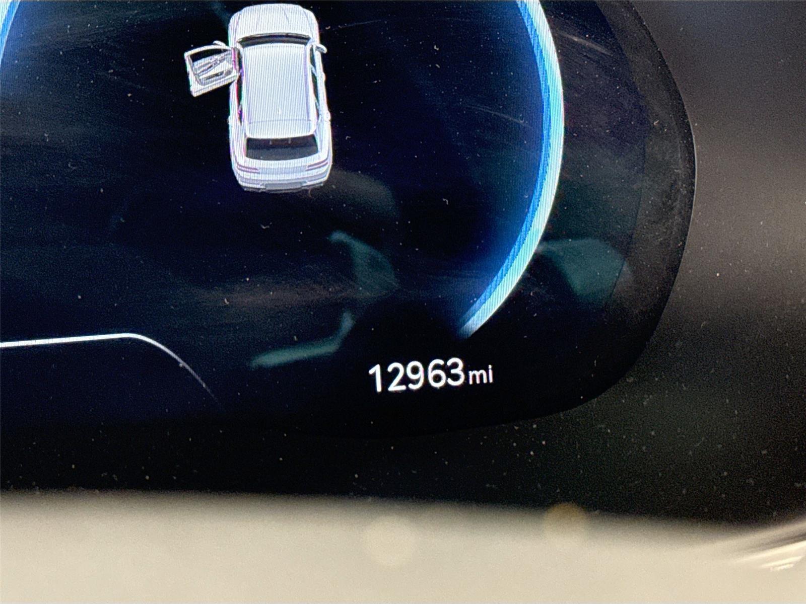 2023 Genesis GV80 2.5T AWD photo 13
