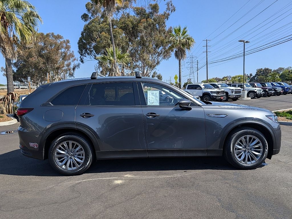 2024 Mazda CX-90 Preferred photo 6