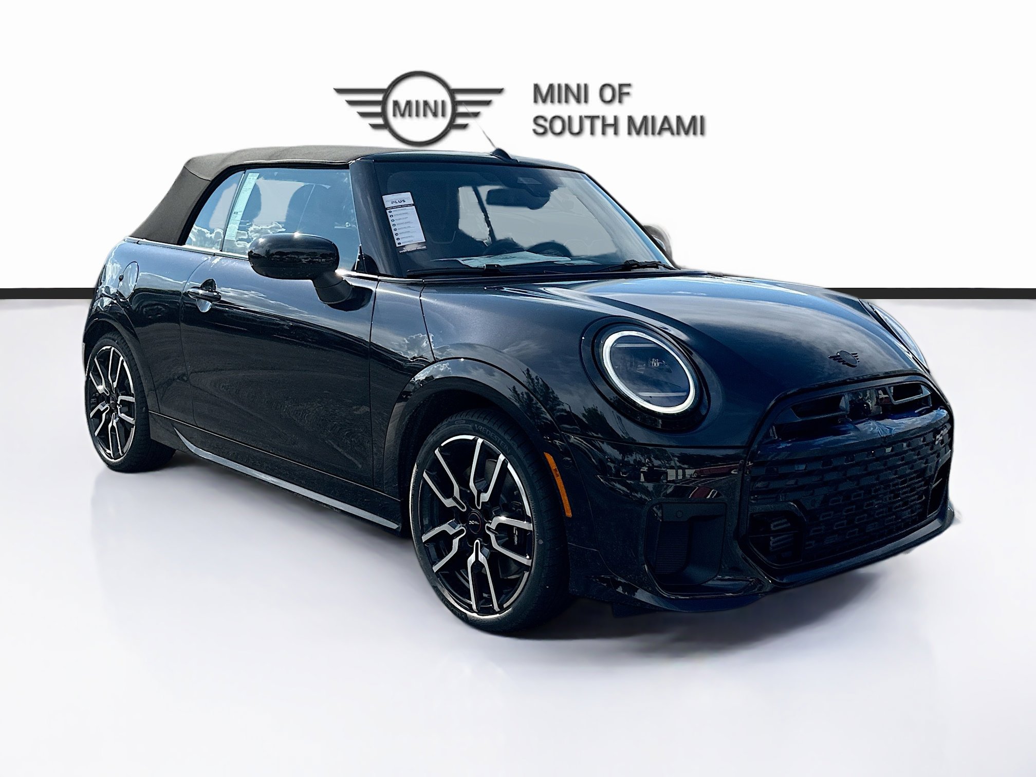 2026 MINI Convertible S's photo
