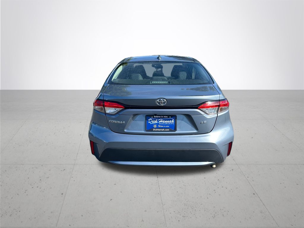 2022 Toyota Corolla LE photo 7