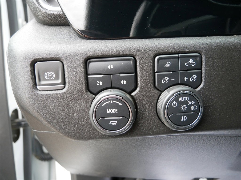 2024 Chevrolet Silverado 2500HD LT photo 19