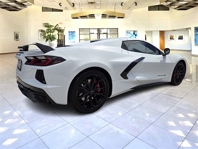 2024 Chevrolet Corvette Stingray 2LT photo 7