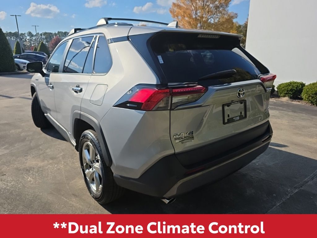 2019 Toyota RAV4 Hybrid Limited photo 4