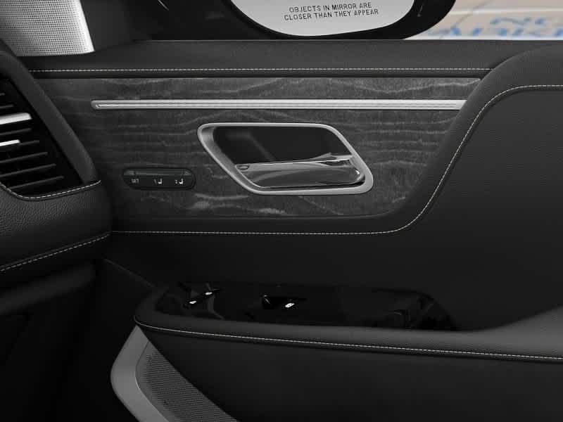 2025 Infiniti QX80 Sensory photo 18