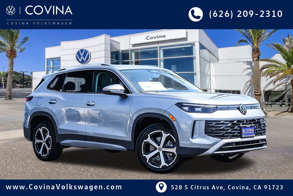 2025 Volkswagen Tiguan SE's photo