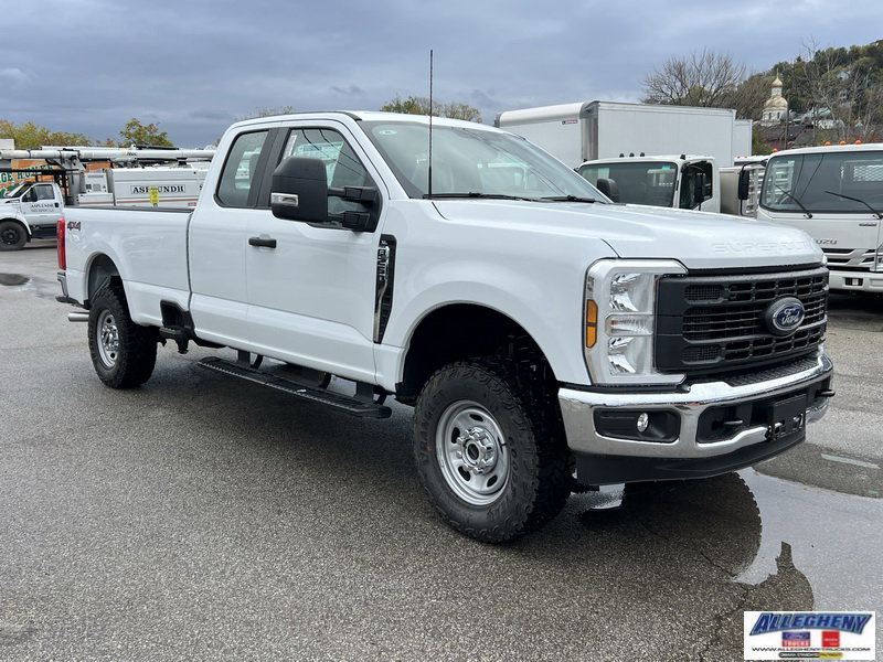 2026 Ford F-250 XL photo 4