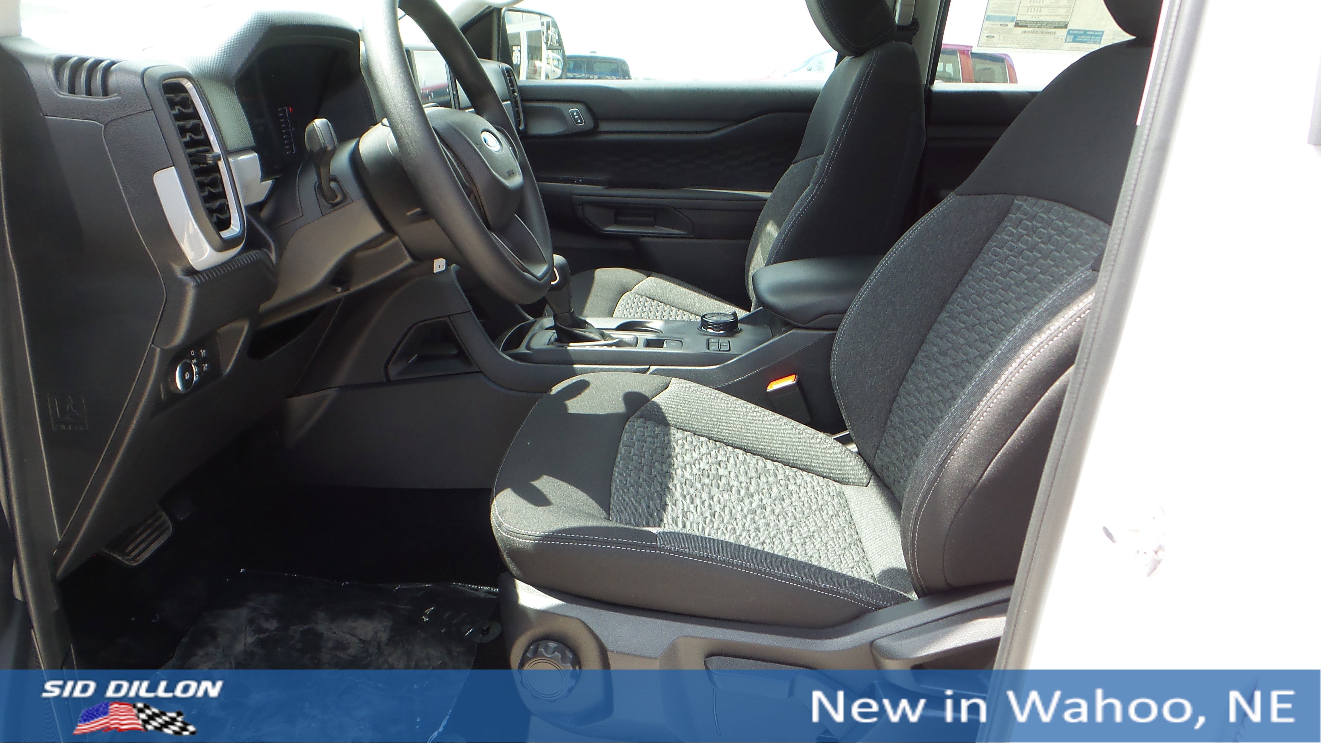2025 Ford Ranger XL photo 9