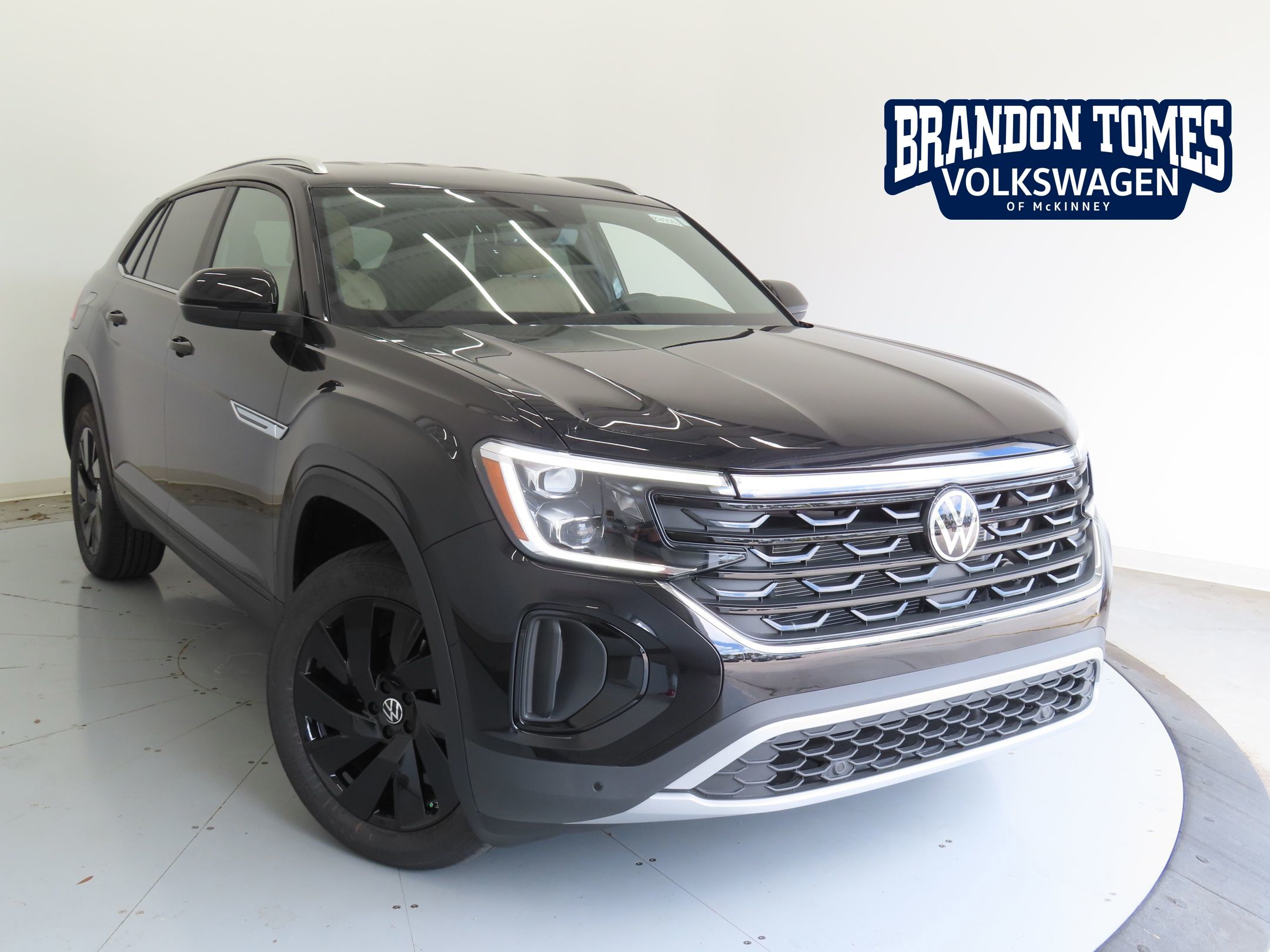 2025 Volkswagen Atlas Cross Sport SE w/Tech's photo