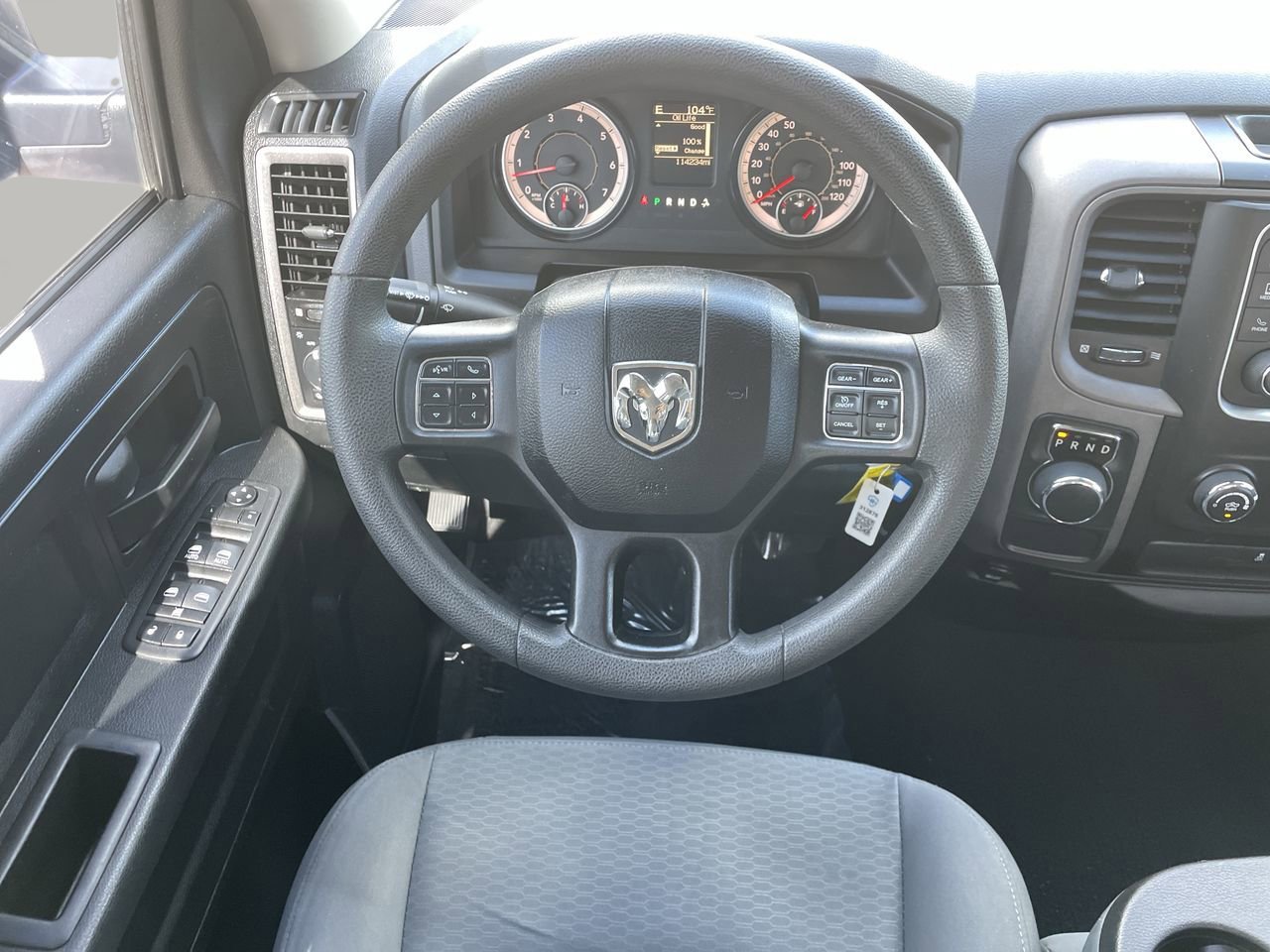 2018 Ram 1500 Express photo 12