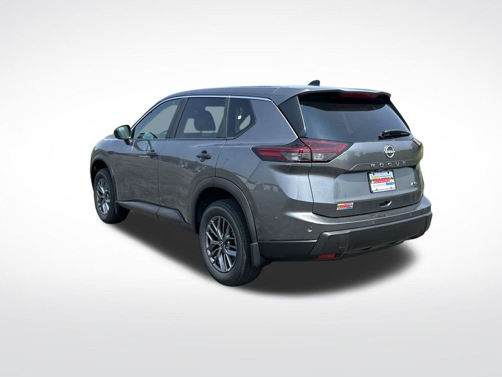 2026 Nissan Rogue S photo 2