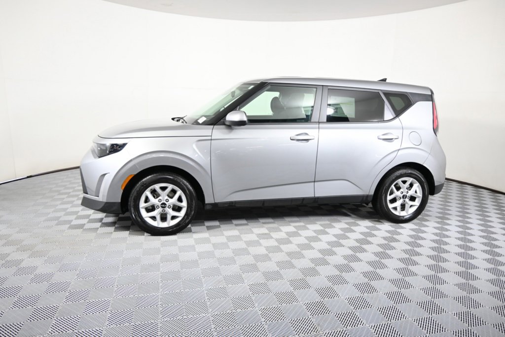 Used 2023 Kia Soul LX with VIN KNDJ23AU3P7864611 for sale in Forest Lake, Minnesota