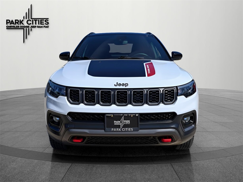 2024 Jeep Compass Trailhawk photo 7