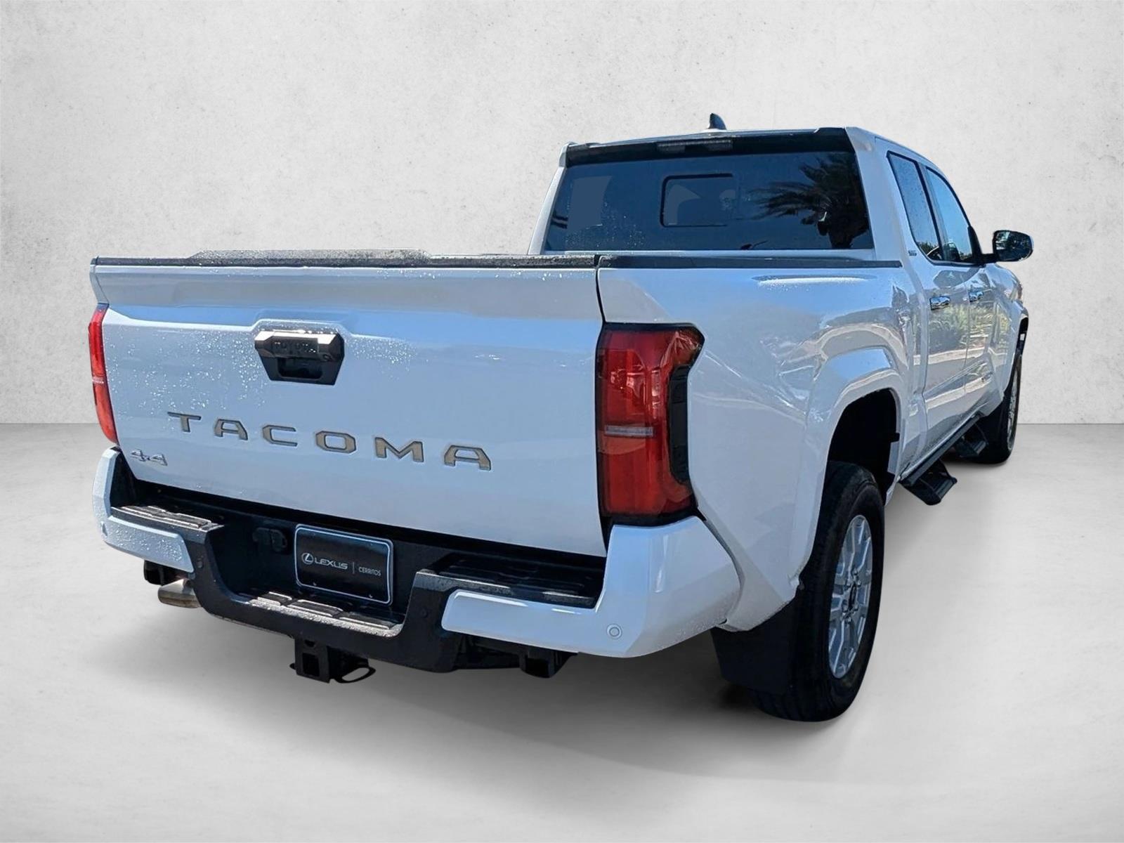 2024 Toyota Tacoma SR5 photo 5
