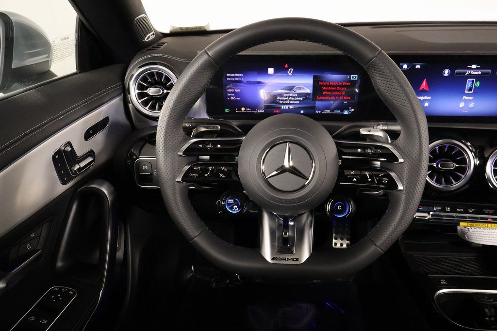 2025 Mercedes Benz CLA 35 AMG 4MATIC photo 3