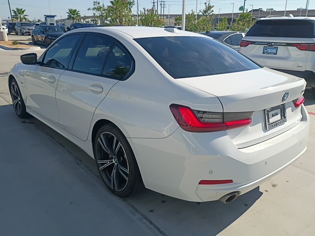 2023 Bmw 330e photo 4