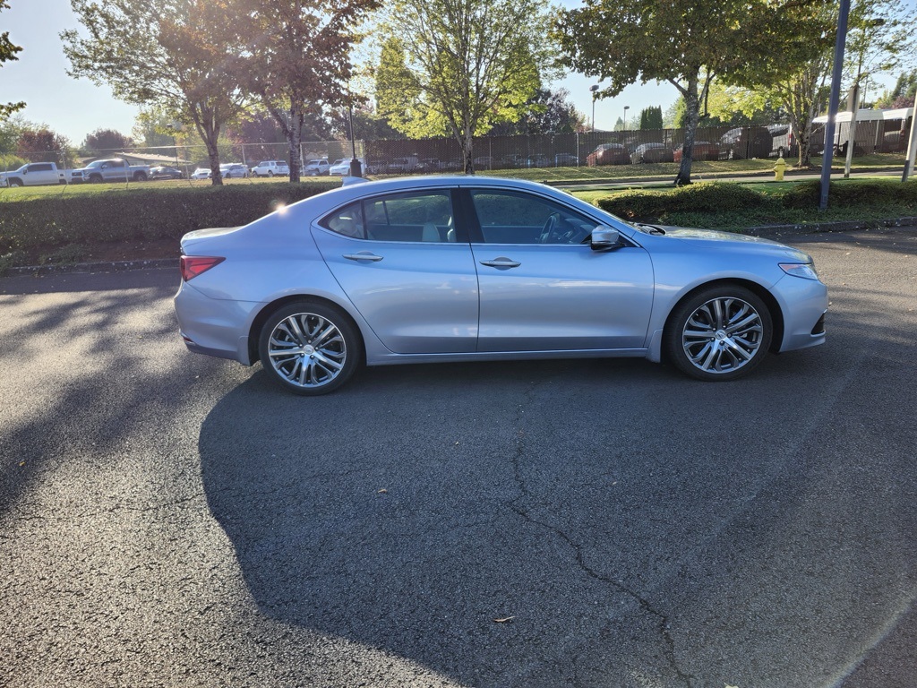 2015 Acura TLX Technology photo 7