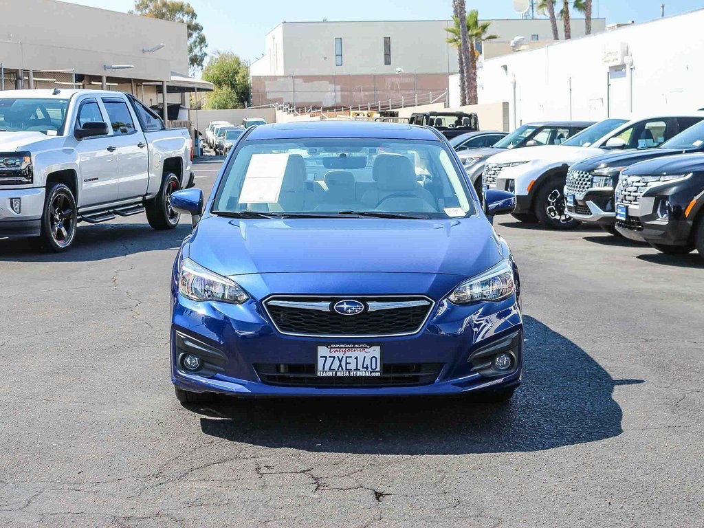 2017 Subaru Impreza 2.0i Premium photo 2