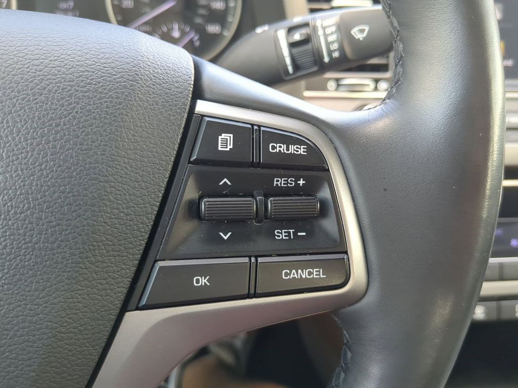 2018 Hyundai Elantra SEL Value Edition Limited photo 22