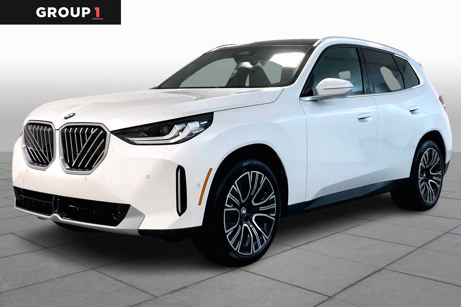 2026 BMW X3 30's photo