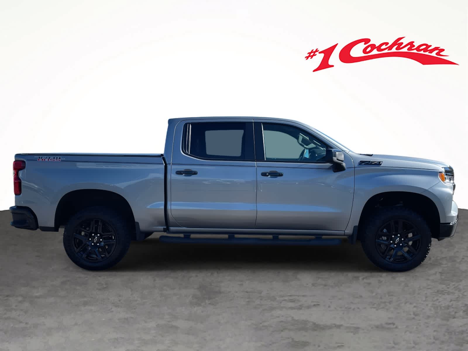 2024 Chevrolet Silverado 1500 LT Trail Boss photo 2