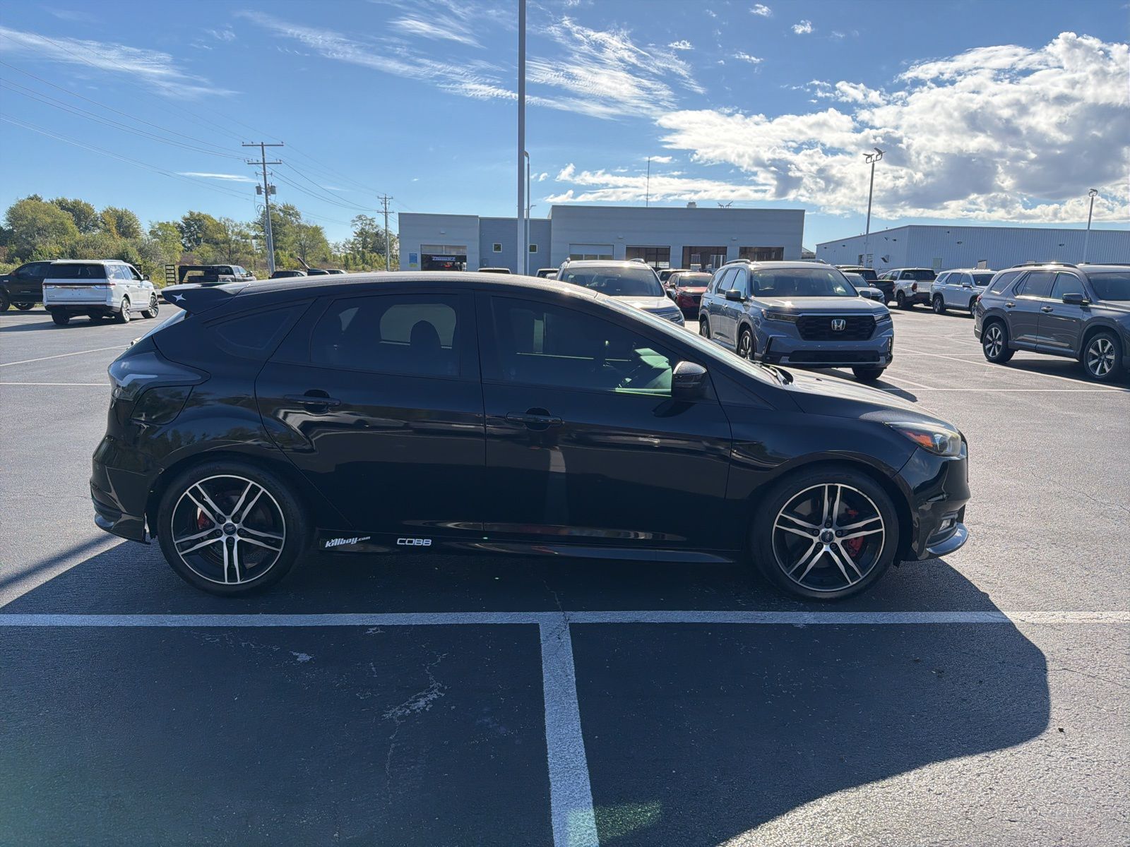 2017 Ford Focus ST photo 6