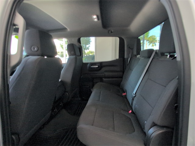 2021 Chevrolet Silverado 1500 Custom photo 7