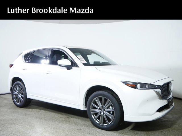 2025 Mazda CX-5 Turbo Signature's photo