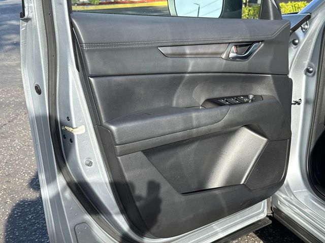 2023 Mazda CX-5 Select photo 18