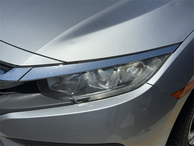 2018 Honda Civic LX photo 3