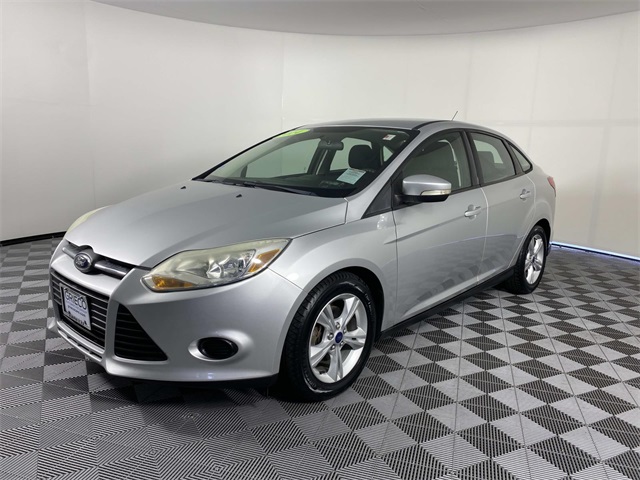 2014 Ford Focus SE photo 3