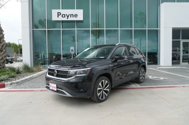 2023 Volkswagen Taos SE