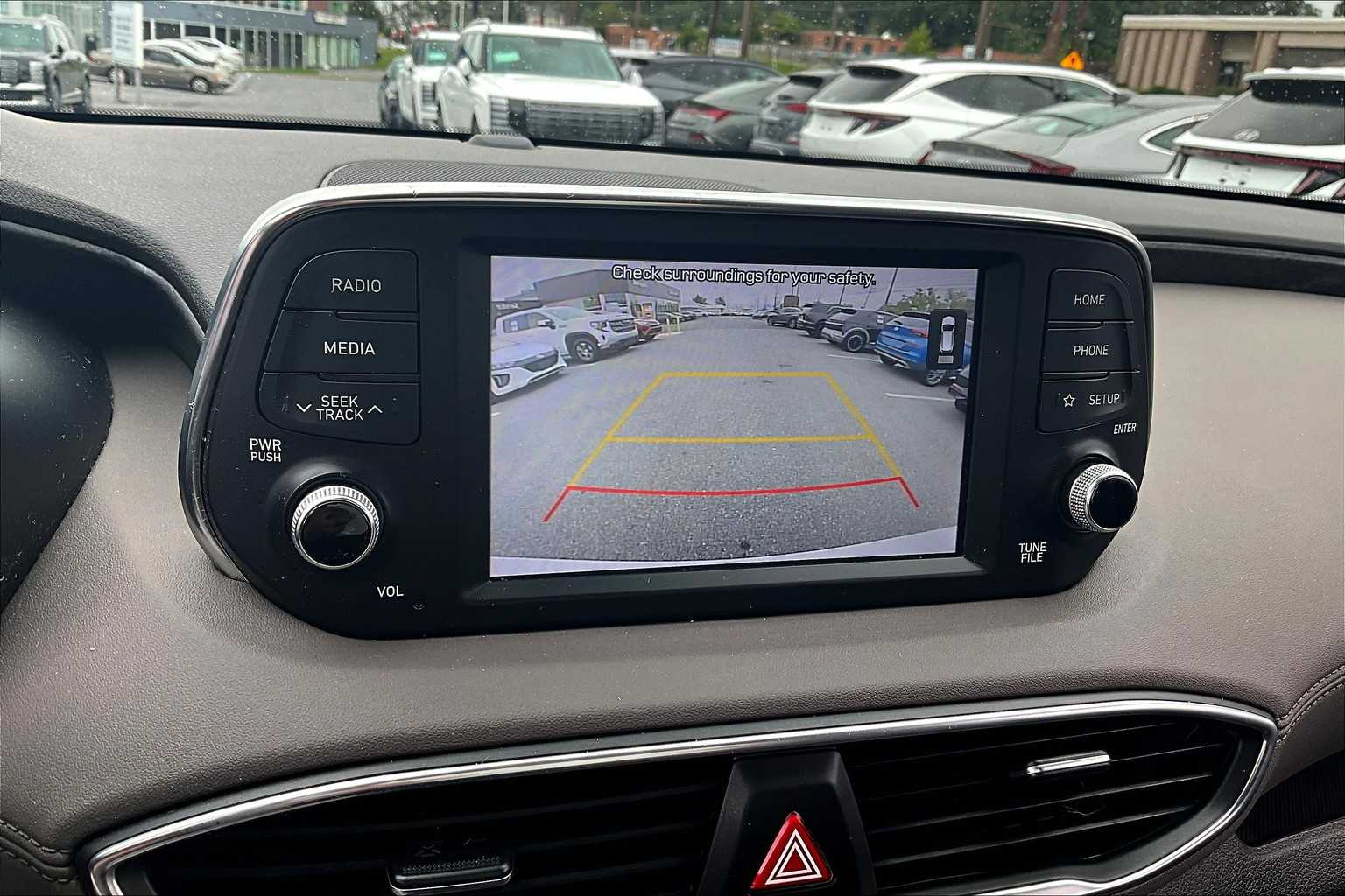 2020 Hyundai Santa Fe SEL photo 23