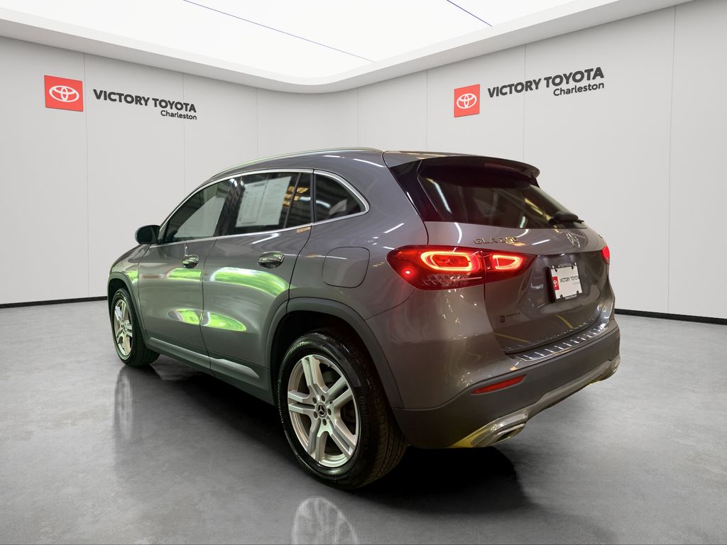 2023 Mercedes Benz GLA 250 4MATIC photo 4