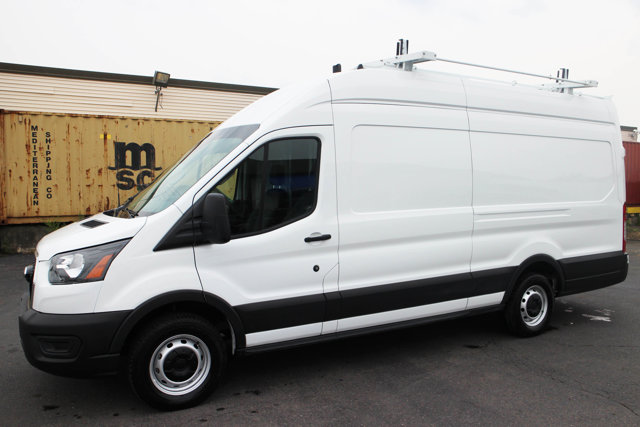 2023 Ford Transit Cargo Van photo 4