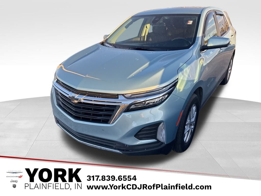 2022 Chevrolet Equinox LT's photo