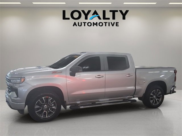 2022 Chevrolet Silverado 1500 RST photo 2